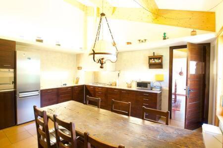 Guils de CerdañaImpresionant Xalet La Roca Forada公寓 外观 照片