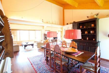 Guils de CerdañaImpresionant Xalet La Roca Forada公寓 外观 照片